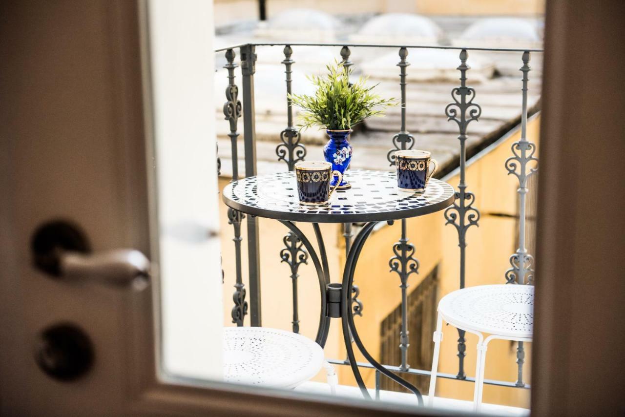 Glamour Frida Apartment Прага Екстер'єр фото