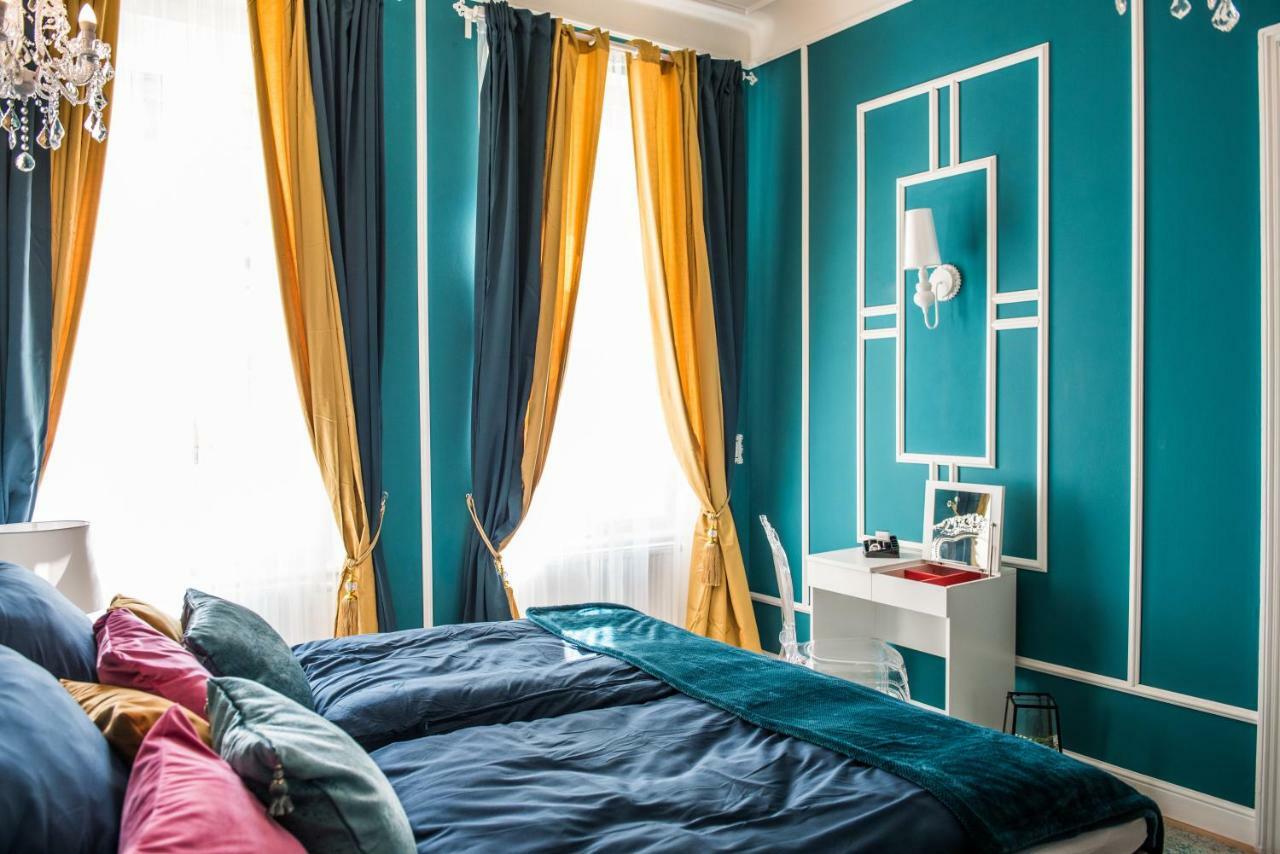 Glamour Frida Apartment Прага Екстер'єр фото